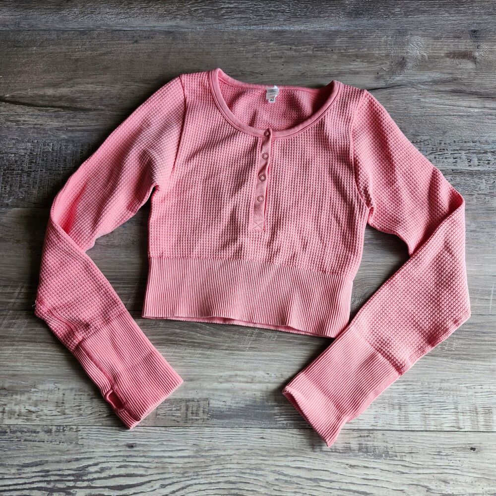 (S) Offline by Aerie long sleeve crop top